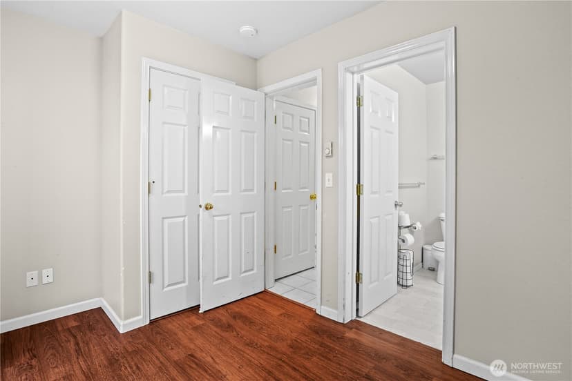 Property photo for 8526 Nesbit Avenue N #Unit D, Seattle photo 29