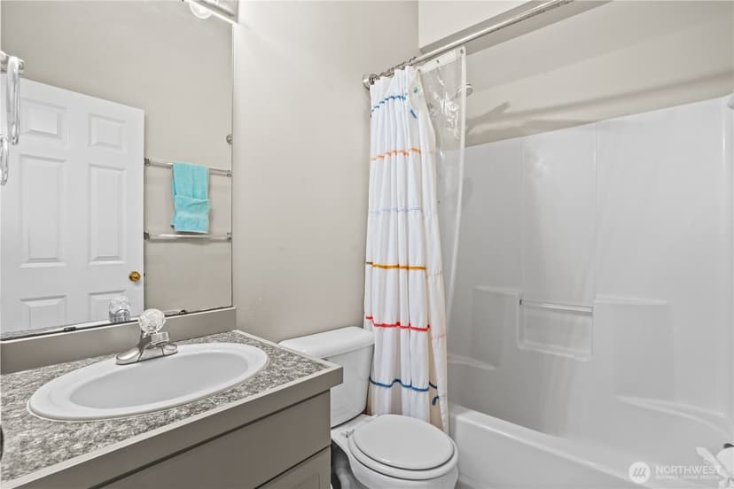 Property photo for 8526 Nesbit Avenue N #Unit D, Seattle photo 20