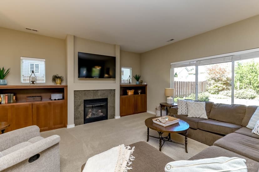 Property photo for 2021 63rd Street SE, Auburn photo 6