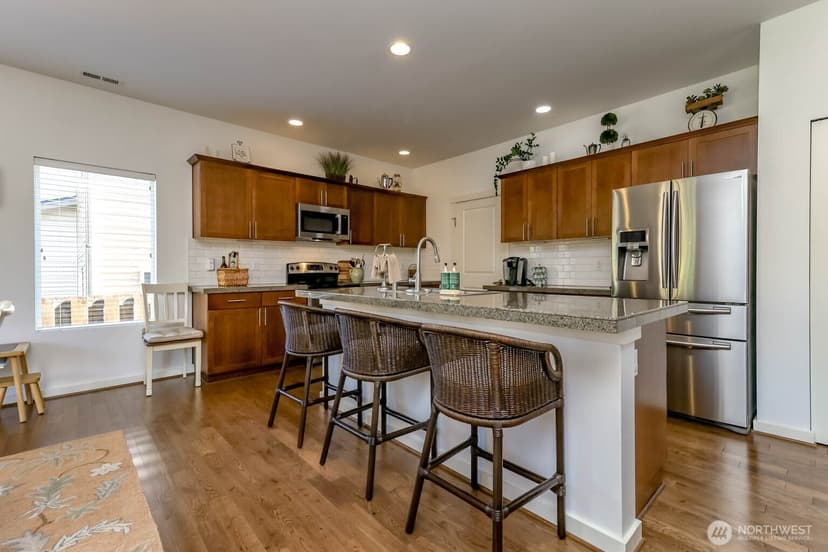 Property photo for 2021 63rd Street SE, Auburn photo 10