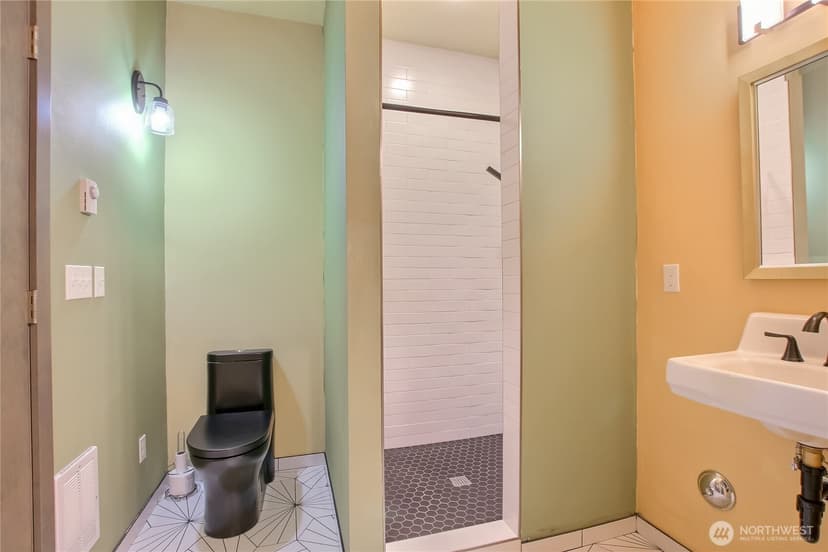 Property photo for 27414 Pioneer Hwy, Stanwood photo 22