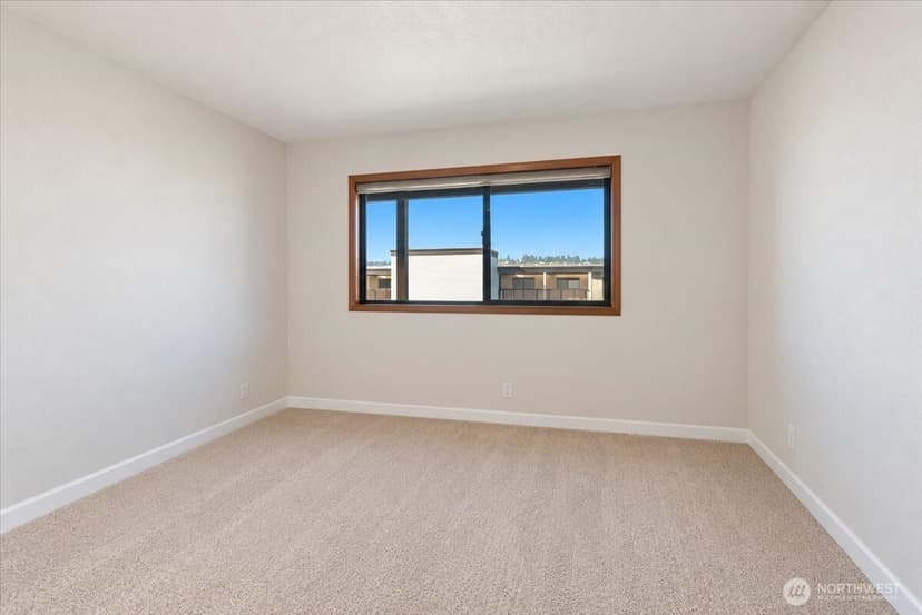 Property photo for 601 S 227th Street #409S, Des Moines photo 9