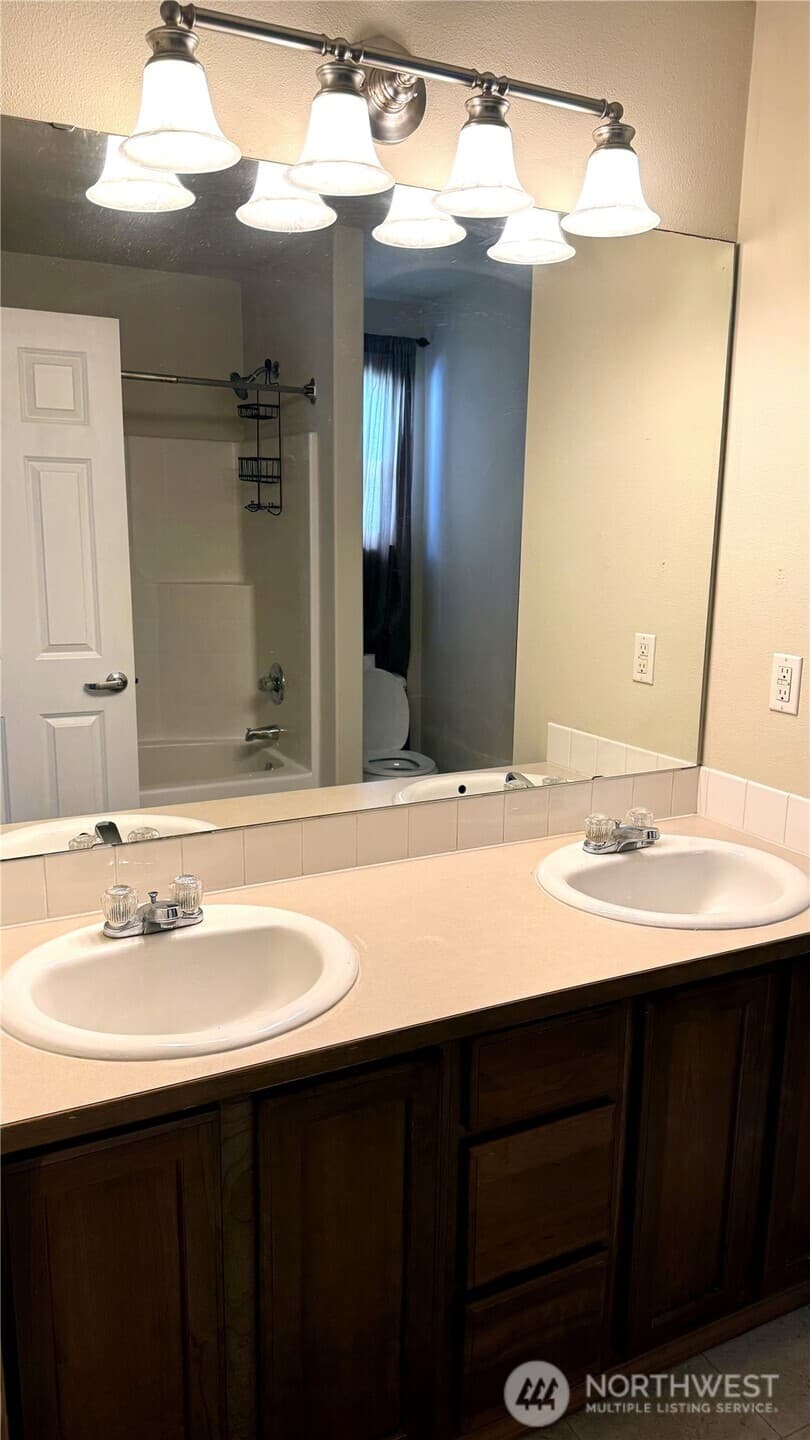 Property photo for 18128 97th Avenue Ct E, Puyallup photo 14