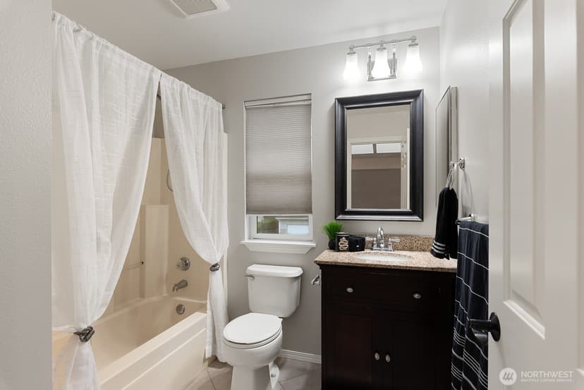 Property photo for 5019 146th Street SE, Everett photo 18