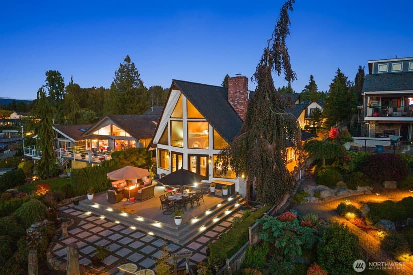Property photo for 1504 E Lakeshore Drive, Lake Stevens photo 4