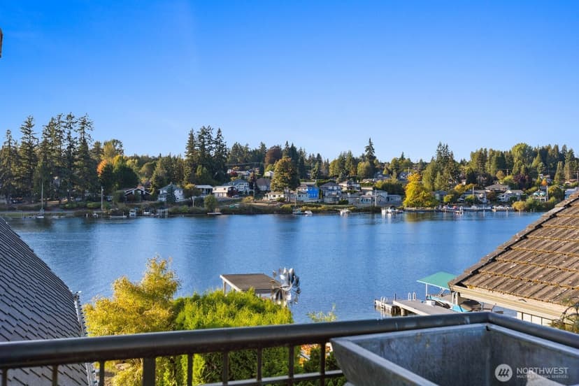 Property photo for 1504 E Lakeshore Drive, Lake Stevens photo 19