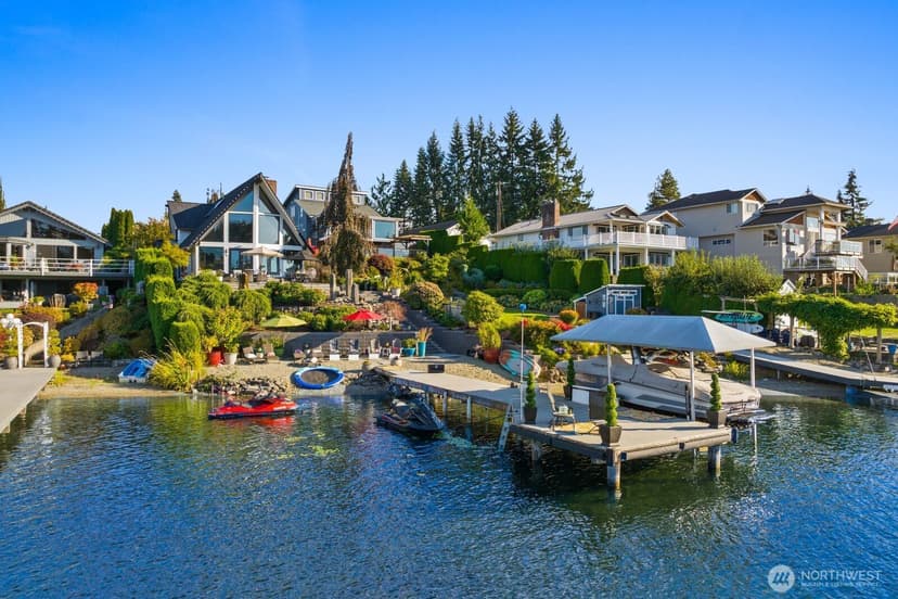 Property photo for 1504 E Lakeshore Drive, Lake Stevens