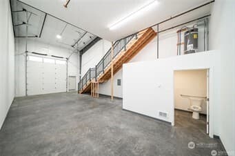 Property photo for 1704 Carolina St #B-6, Bellingham photo 6