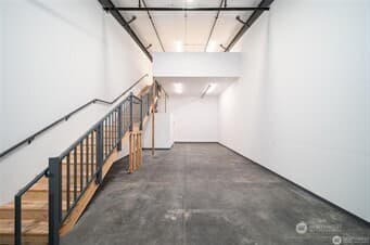 Property photo for 1704 Carolina St #B-6, Bellingham photo 3