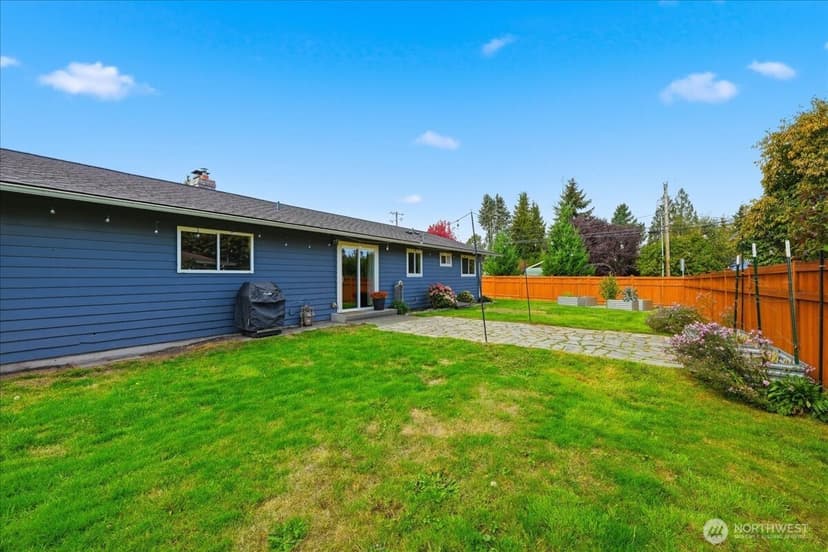Property photo for 20807 3rd Avenue W, Lynnwood photo 23
