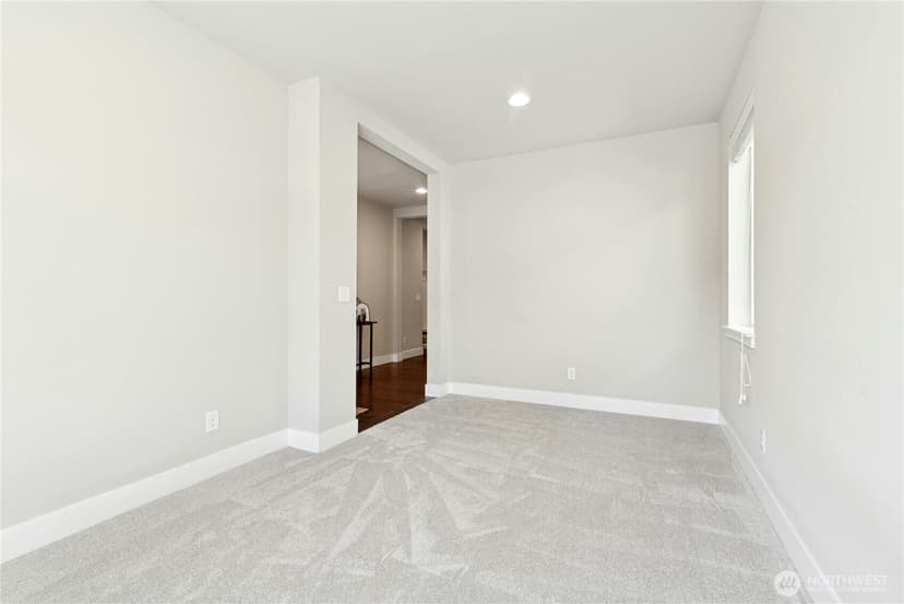 Property photo for 2238 100th Drive SE, Lake Stevens photo 12