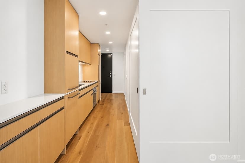 Property photo for 1808 Minor Avenue #1403, Seattle photo 7