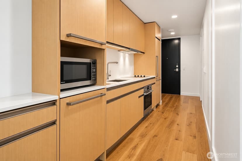 Property photo for 1808 Minor Avenue #1403, Seattle photo 6