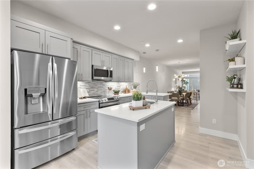 Property photo for 5020 148th Street SW #E3, Edmonds photo 3