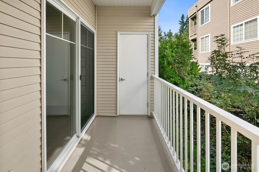 Property photo for 20028 15th Avenue NE #109, Shoreline photo 21