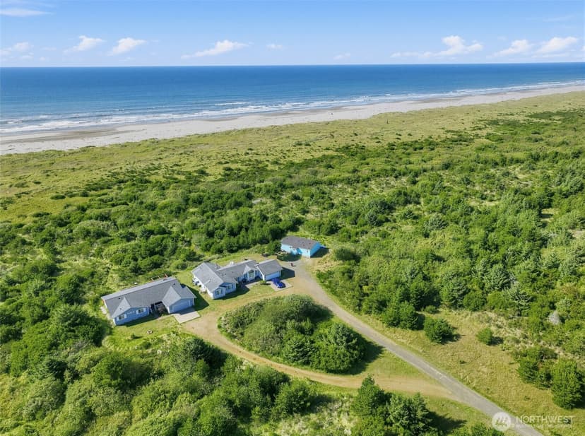 Property photo for 2743 State Route 109, Ocean Shores photo 8