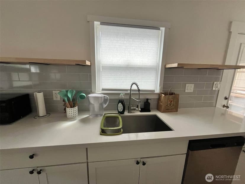 Property photo for 5305 Martin Luther King Jr Way S, Seattle photo 27