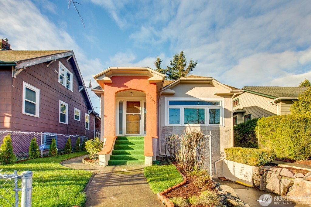Property photo for 5305 Martin Luther King Jr Way S, Seattle