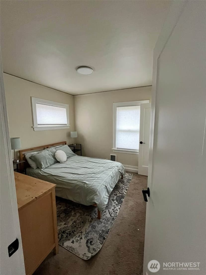 Property photo for 5305 Martin Luther King Jr Way S, Seattle photo 14