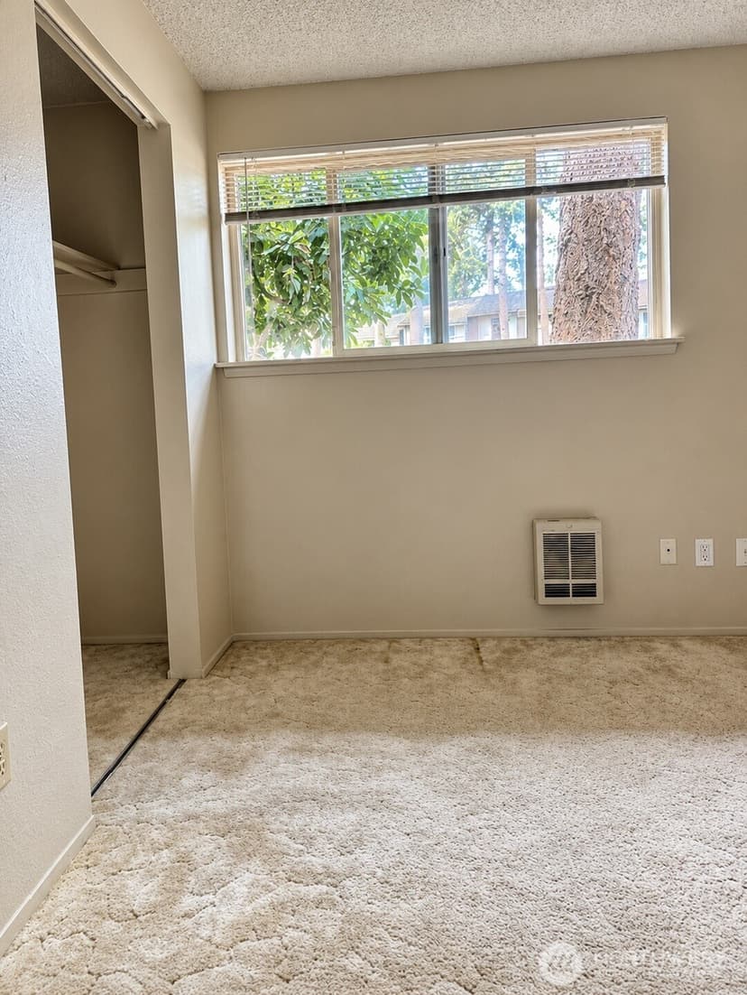 Property photo for 32110 SW 45th Place ##B-4, Federal Way photo 11