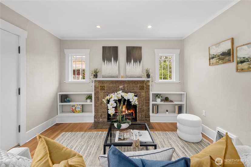 Property photo for 7520 Linden Avenue N, Seattle photo 5