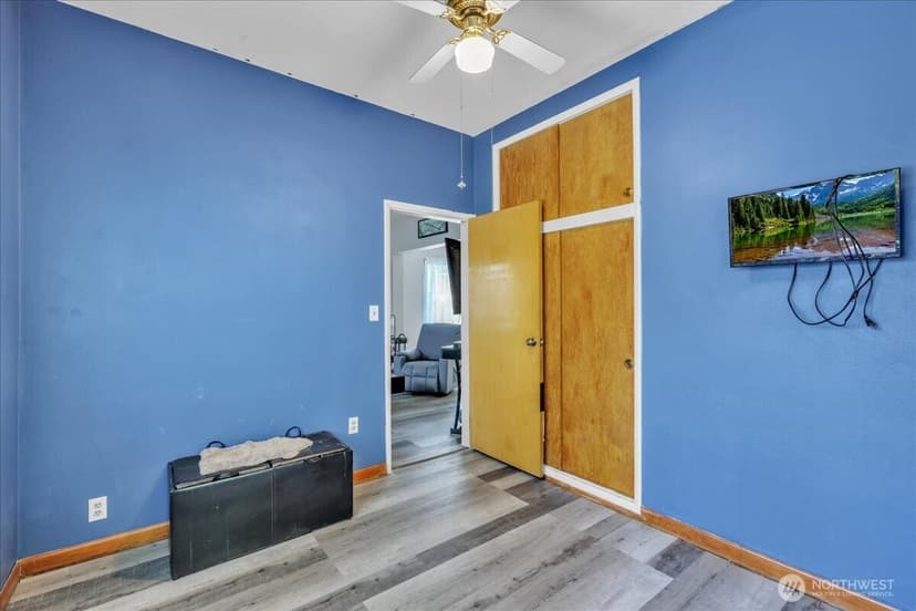 Property photo for 7355 17th Avenue NW, Seattle photo 16