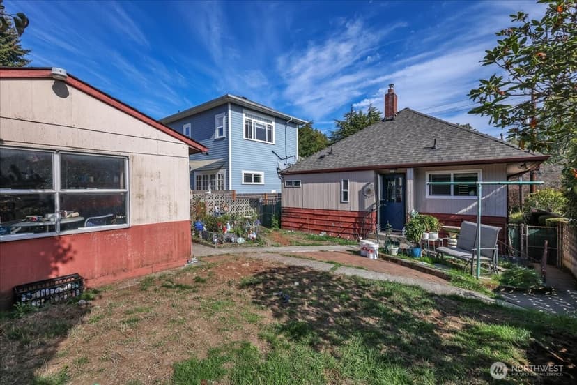 Property photo for 7355 17th Avenue NW, Seattle photo 30
