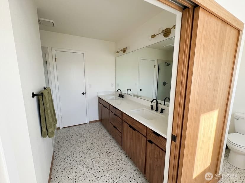 Property photo for 6317 45th Street Ct W, University Place photo 27