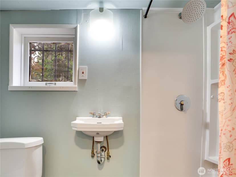 Property photo for 11457 Glendale Way S, Seattle photo 28