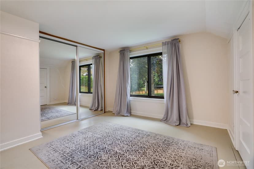 Property photo for 11457 Glendale Way S, Seattle photo 18