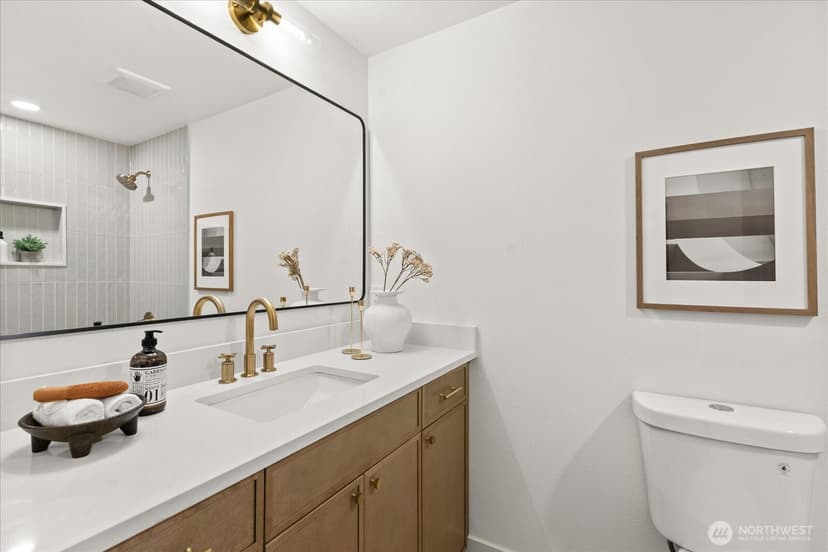 Property photo for 22516 93rd Place W, Edmonds photo 15