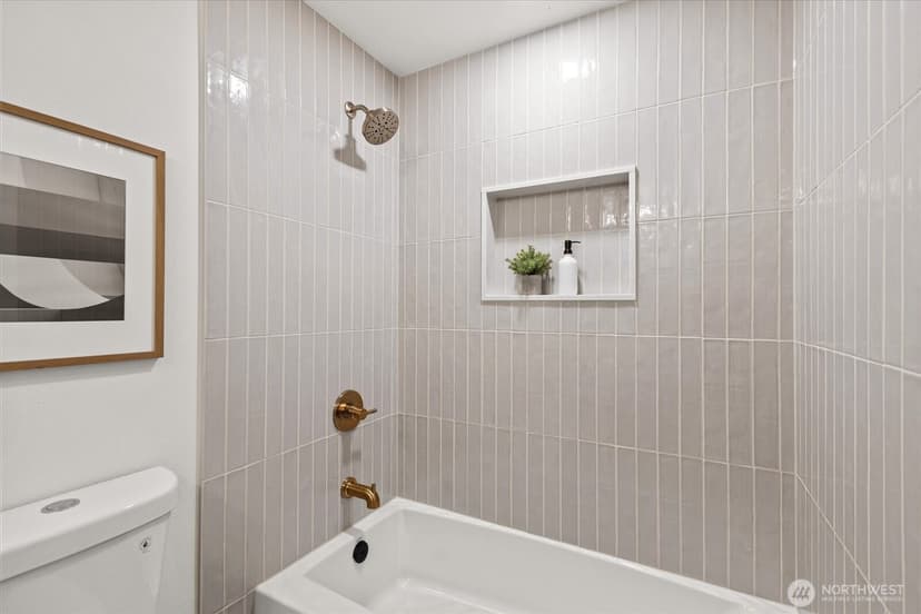 Property photo for 22516 93rd Place W, Edmonds photo 16