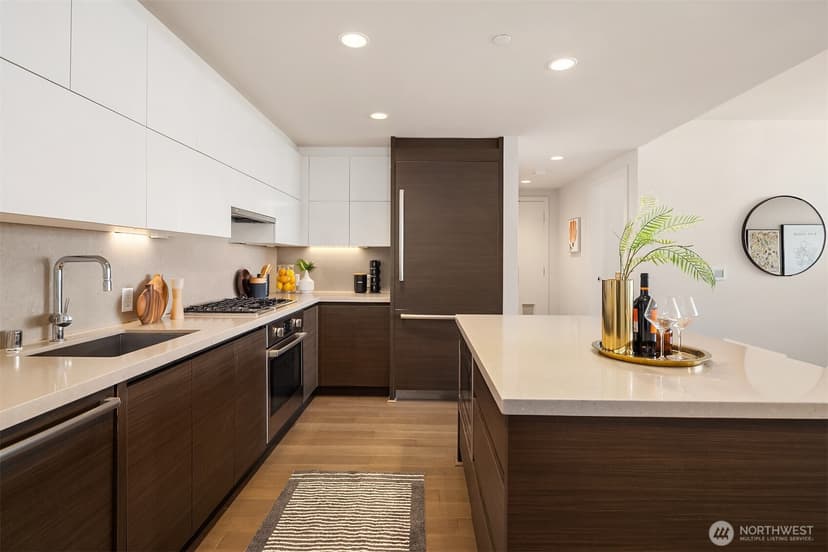 Property photo for 583 Battery Street #3604N, Seattle photo 13