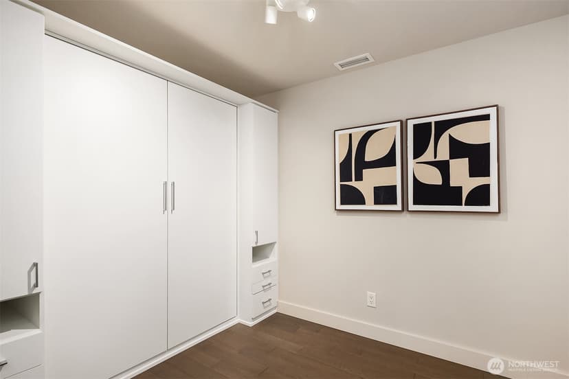 Property photo for 583 Battery Street #3604N, Seattle photo 25