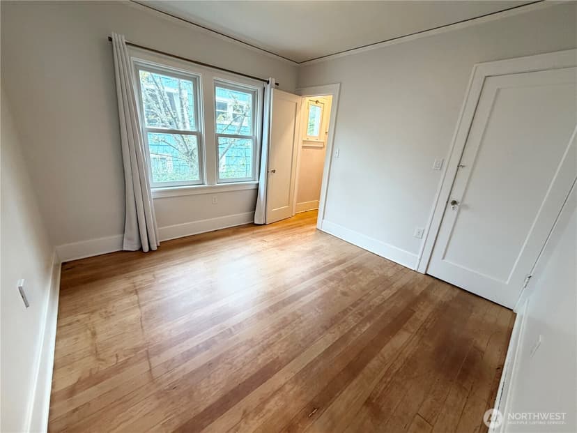 Property photo for 6706 12th Avenue NW, Seattle photo 7