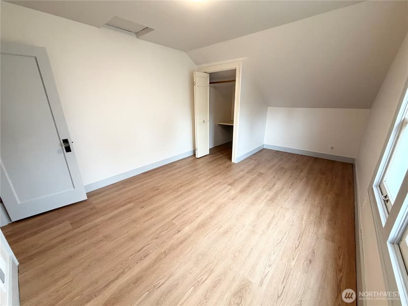 Property photo for 6706 12th Avenue NW, Seattle photo 13
