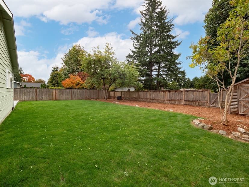 Property photo for 21212 4th Avenue W, Bothell photo 23