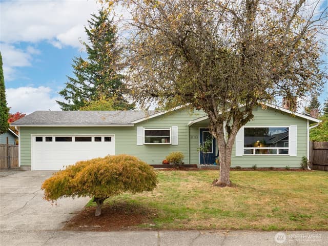Property photo for 21212 4th Avenue W, Bothell