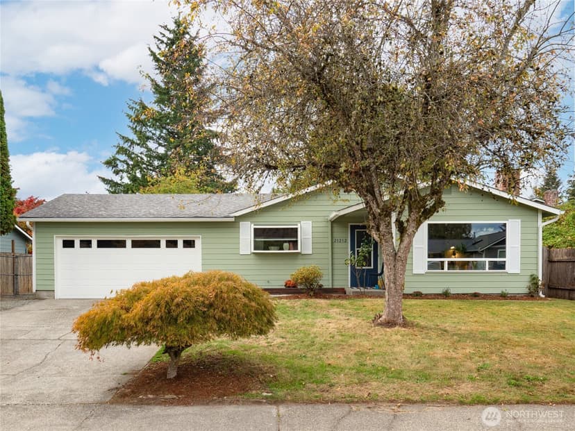 Property photo for 21212 4th Avenue W, Bothell