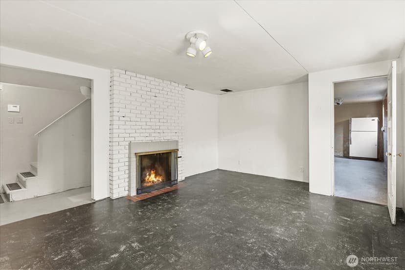 Property photo for 2620 W Lynn Street, Seattle photo 25