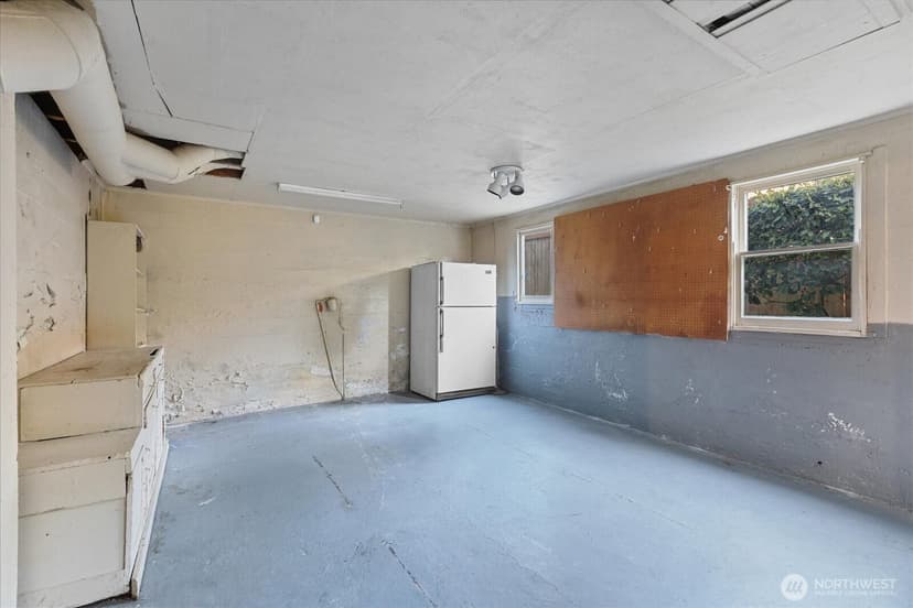 Property photo for 2620 W Lynn Street, Seattle photo 26