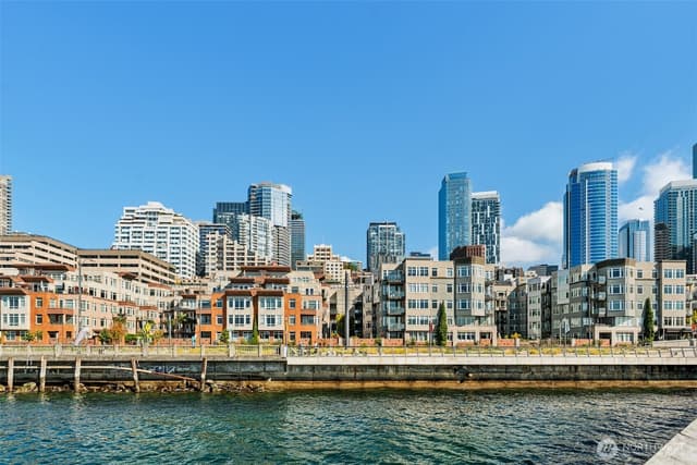 Property photo for 1900 Alaskan Way #410, Seattle