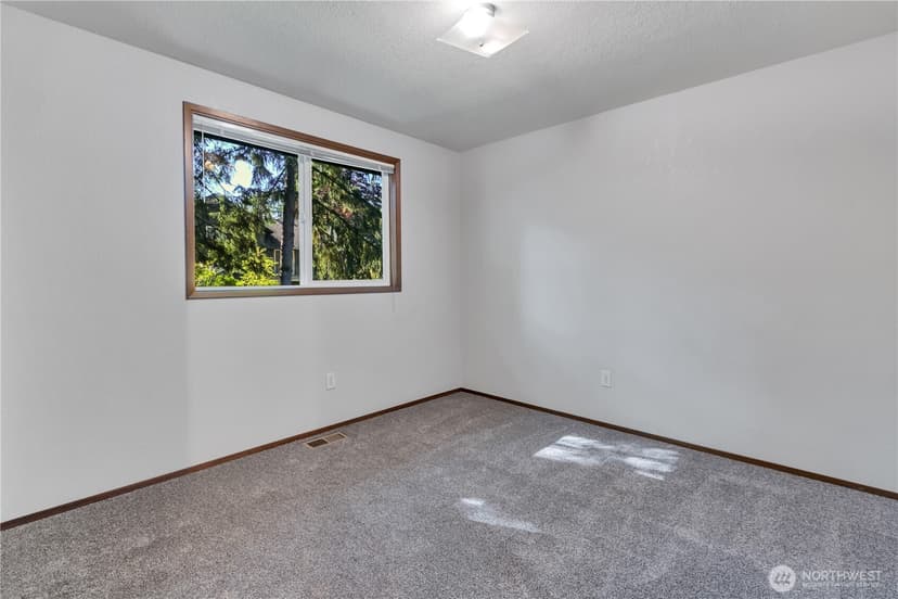 Property photo for 217 S 315th Place, Federal Way photo 21