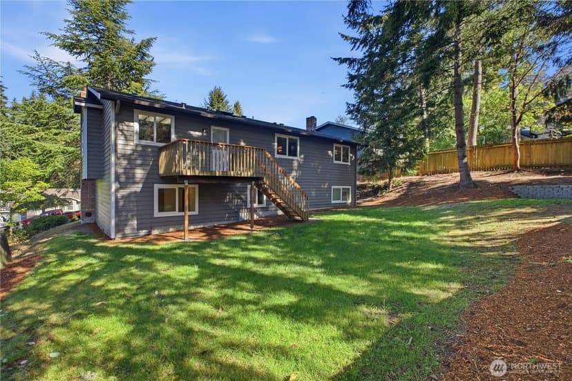 Property photo for 217 S 315th Place, Federal Way photo 32