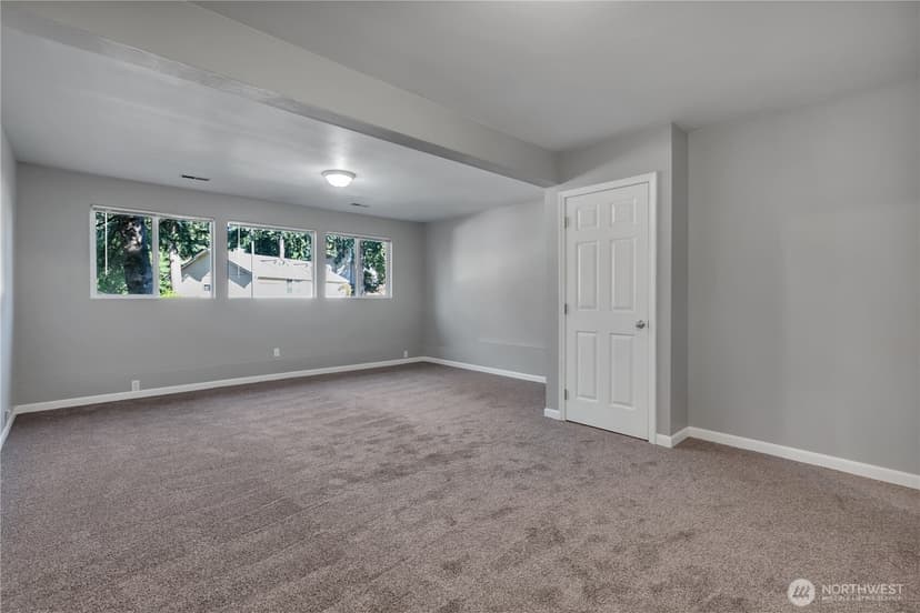 Property photo for 217 S 315th Place, Federal Way photo 23