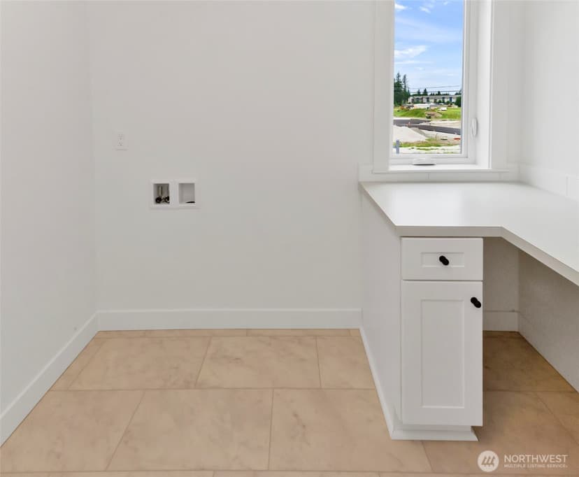 Property photo for 16933 32nd Avenue E, Tacoma photo 25