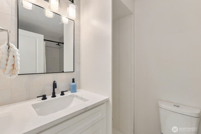 Property photo for 30205 29th Avenue S, Federal Way photo 19