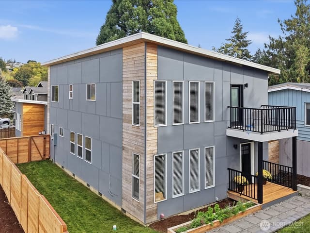 Property photo for 1603 S Walters Road, Tacoma photo 3