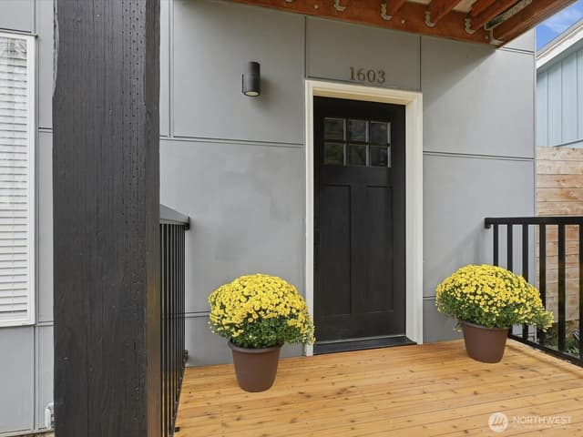 Property photo for 1603 S Walters Road, Tacoma photo 5