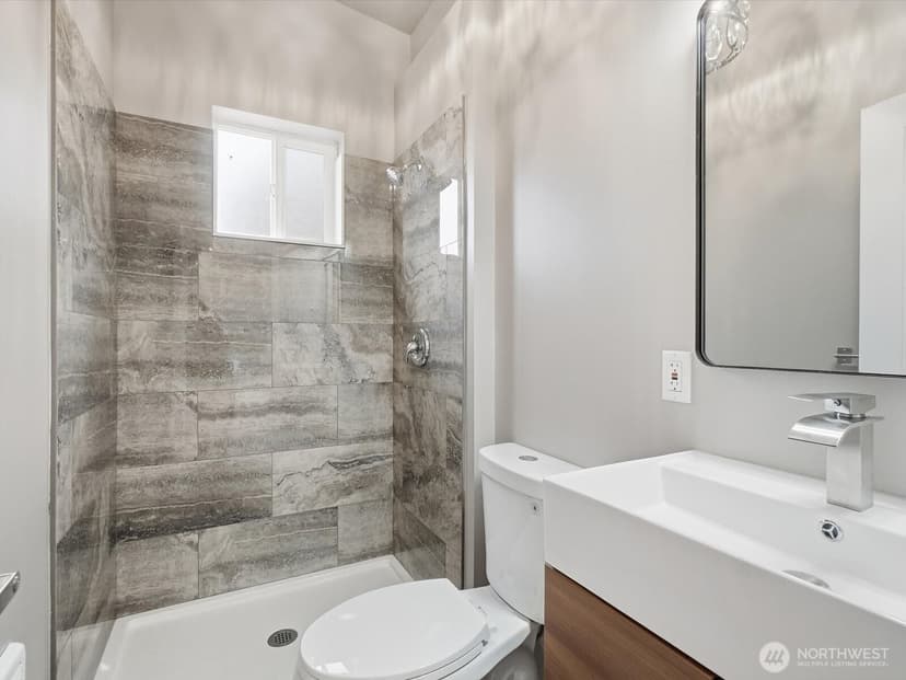 Property photo for 1603 S Walters Road, Tacoma photo 38